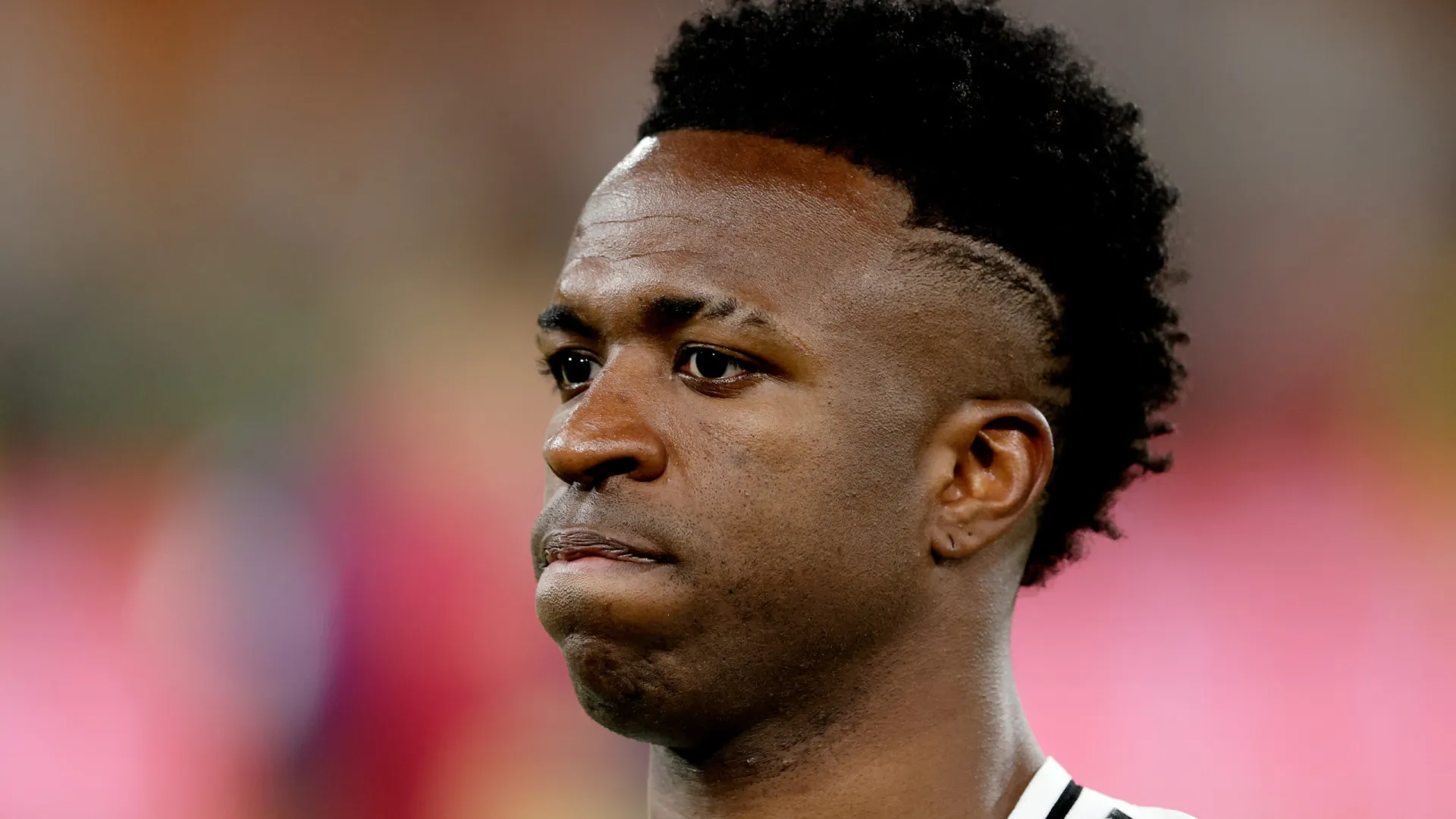 Diretor de campeão saudita não descarta Vini na Arábia