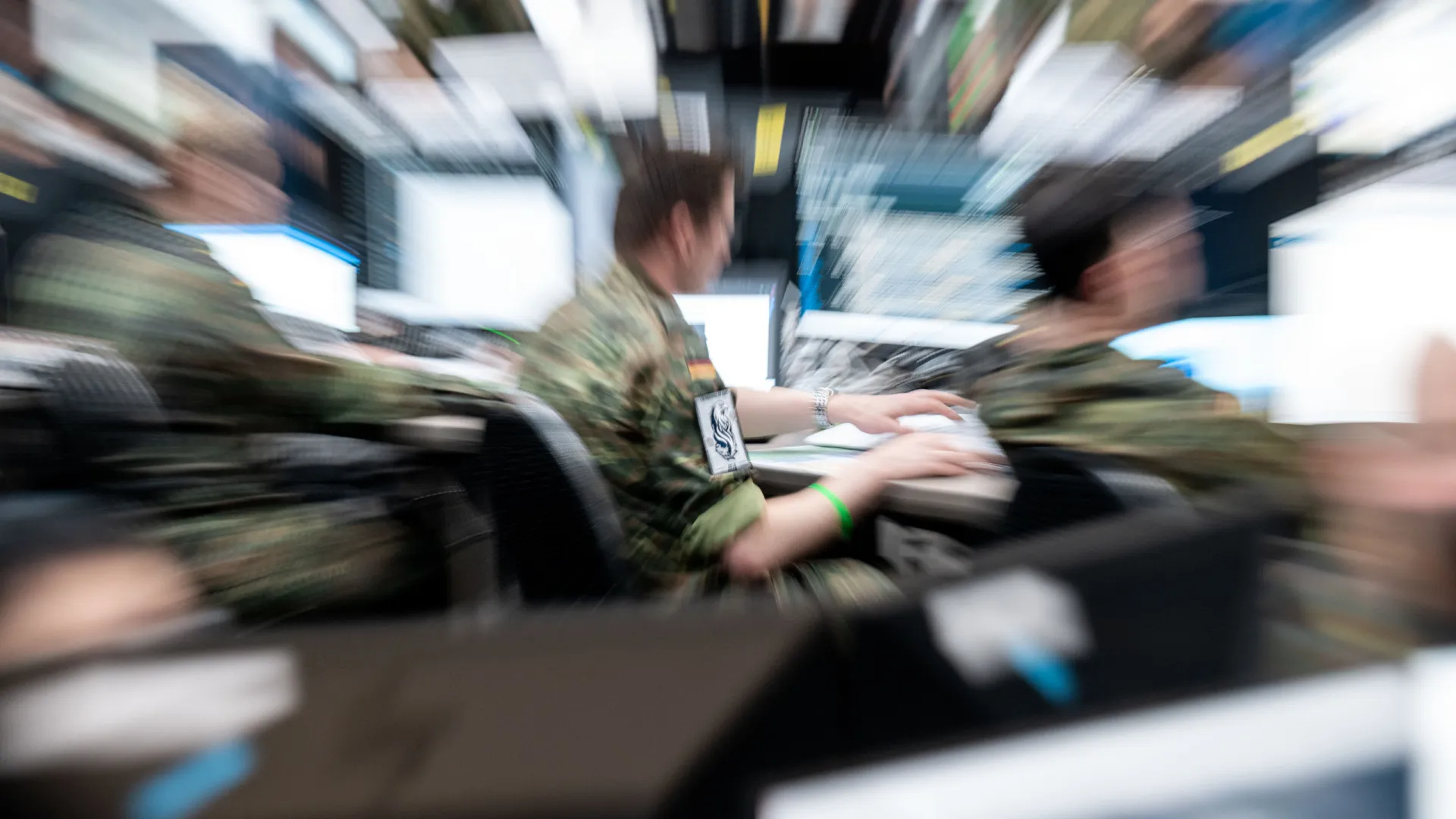 Ministério da Justiça regulamenta uso de IA em investigações criminais