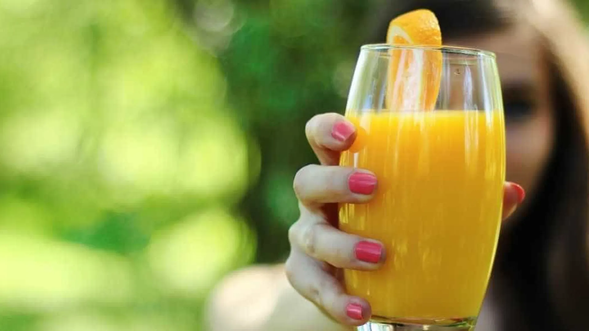 Tarifaço: Trump abre exceções para aviões, suco e outros produtos