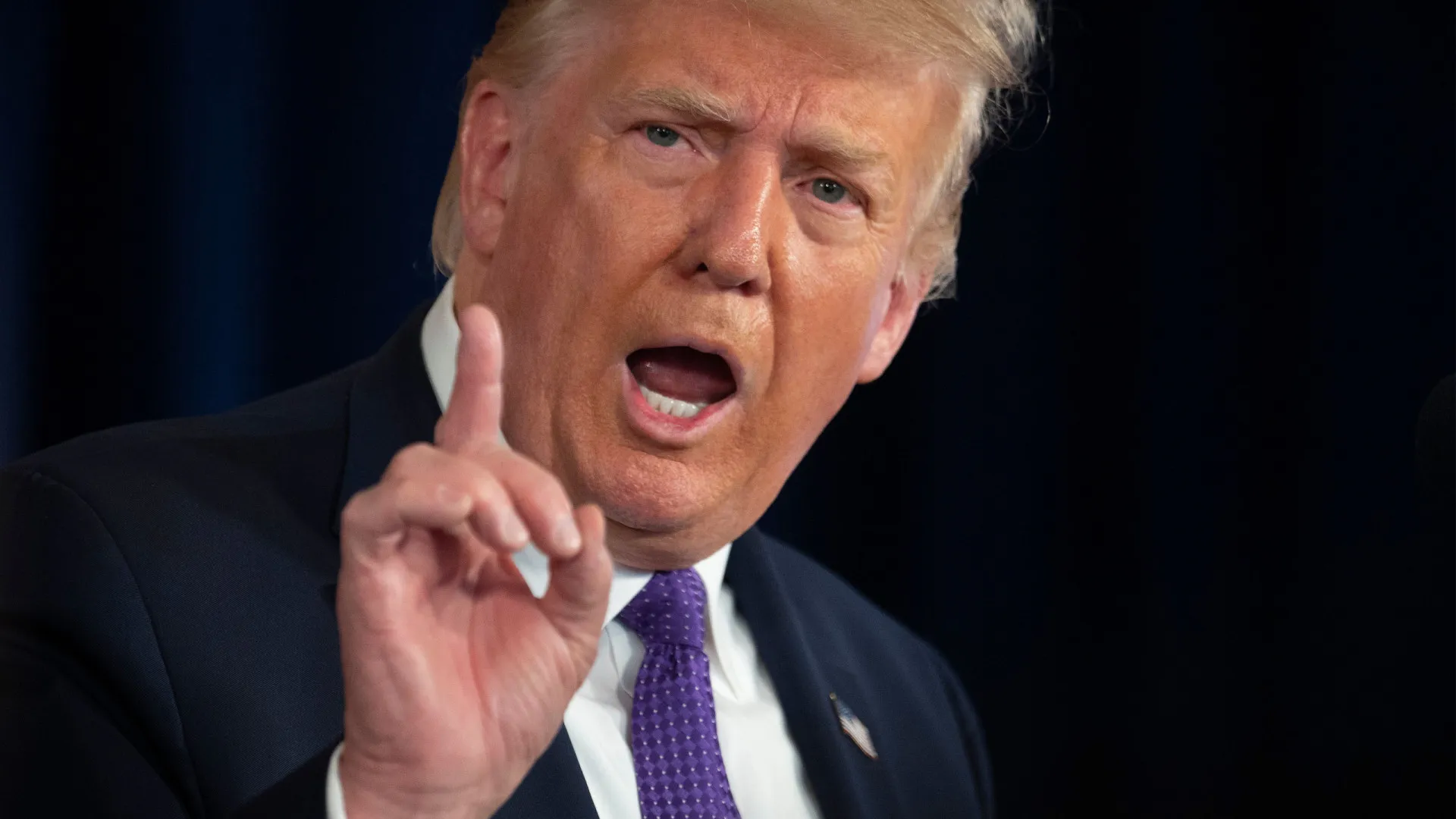 Trump ordena publicação de todos os depoimentos do caso Jeffrey Epstein