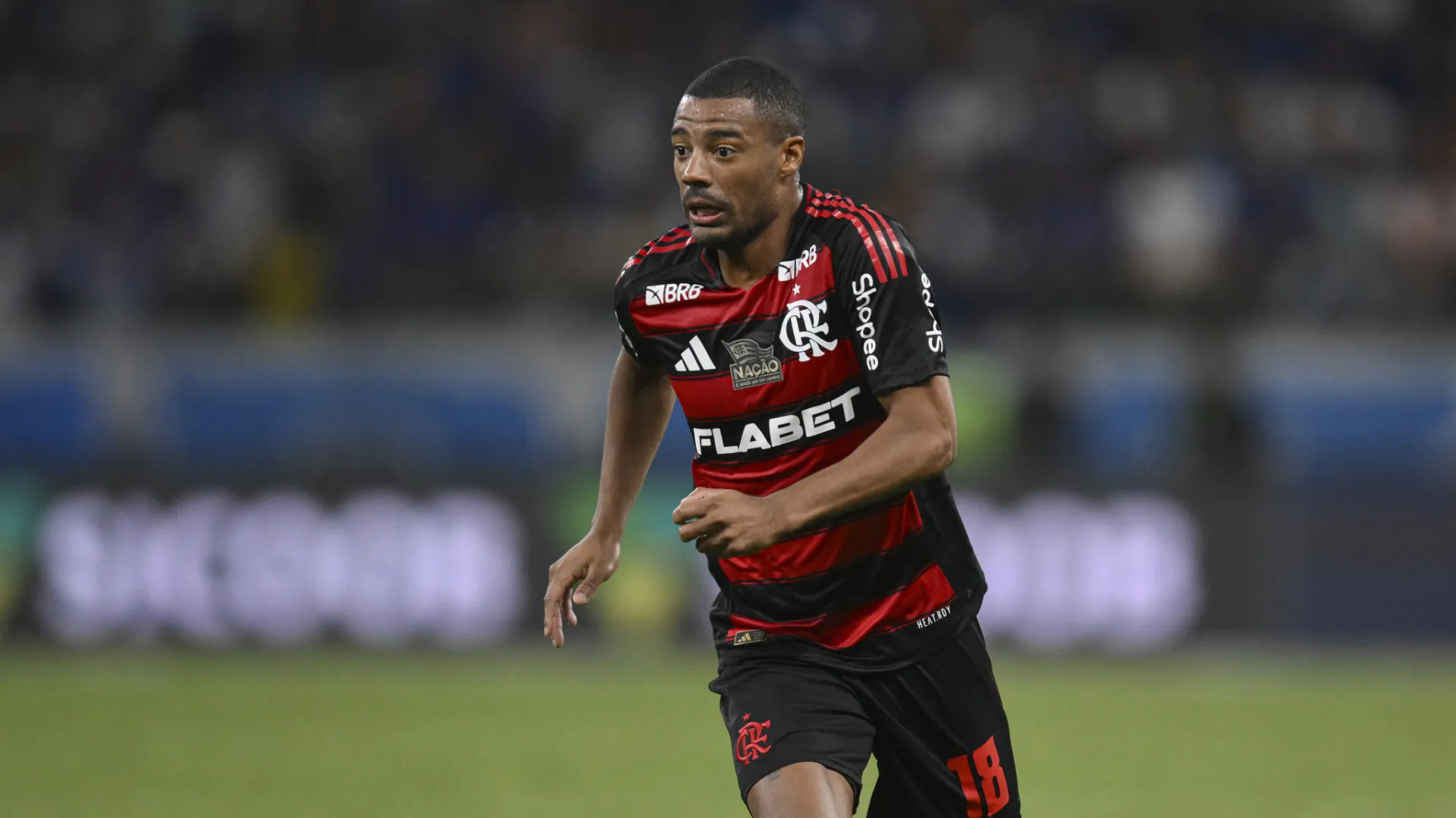 Flamengo defende a liderança do Brasileiro diante do Ceará na Arena Castelão