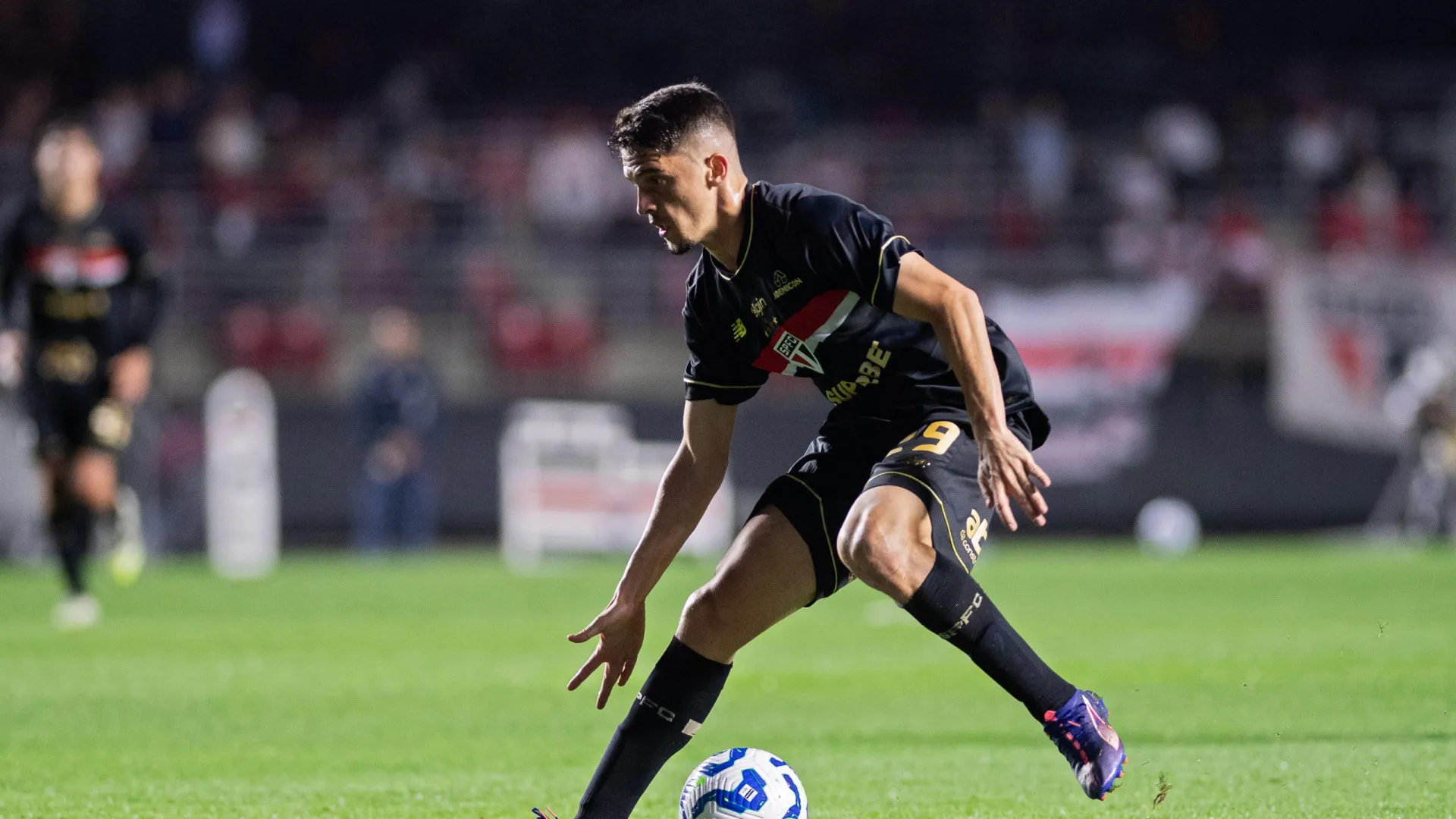 Pablo Maia festeja ‘semana perfeita’ com renovação e gol pelo São Paulo