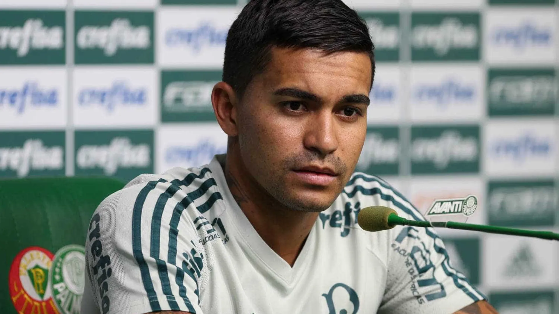 STJD mantém suspensão a Dudu por ‘VTNC’ contra Leila e aponta misoginia