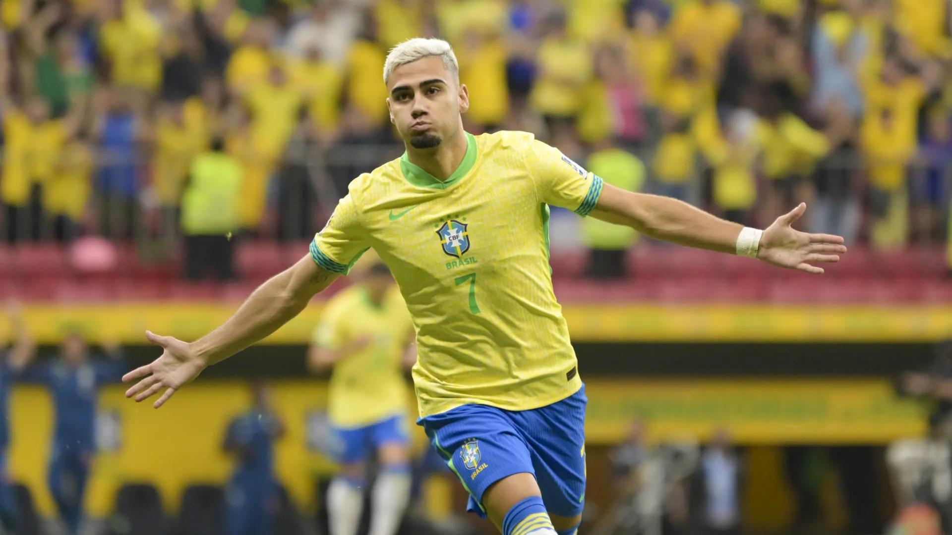 Andreas Pereira é chamado por Ancelotti para jogo do Brasil na Bolívia