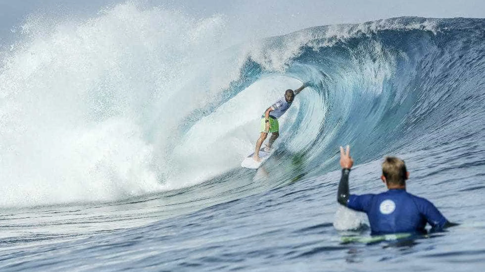 Brasil avança com seis no 1º dia do Challenger Series de Surfe em Portugal