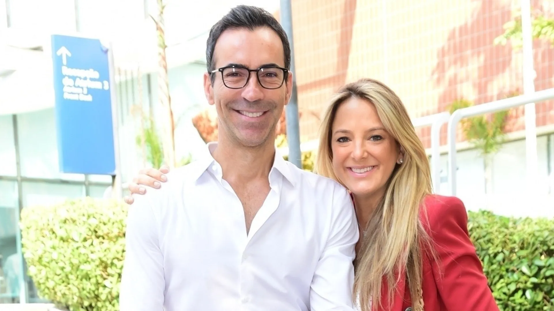 César Tralli expõe combinado com Ticiane para casamento duradouro: ‘Senhas iguais no celular’