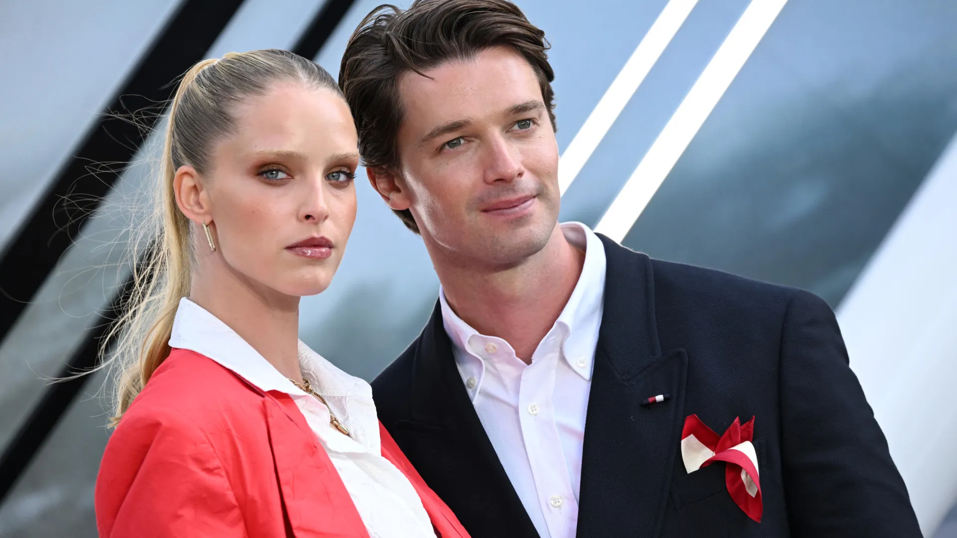 Patrick Schwarzenegger se casa com a modelo Abby Champion