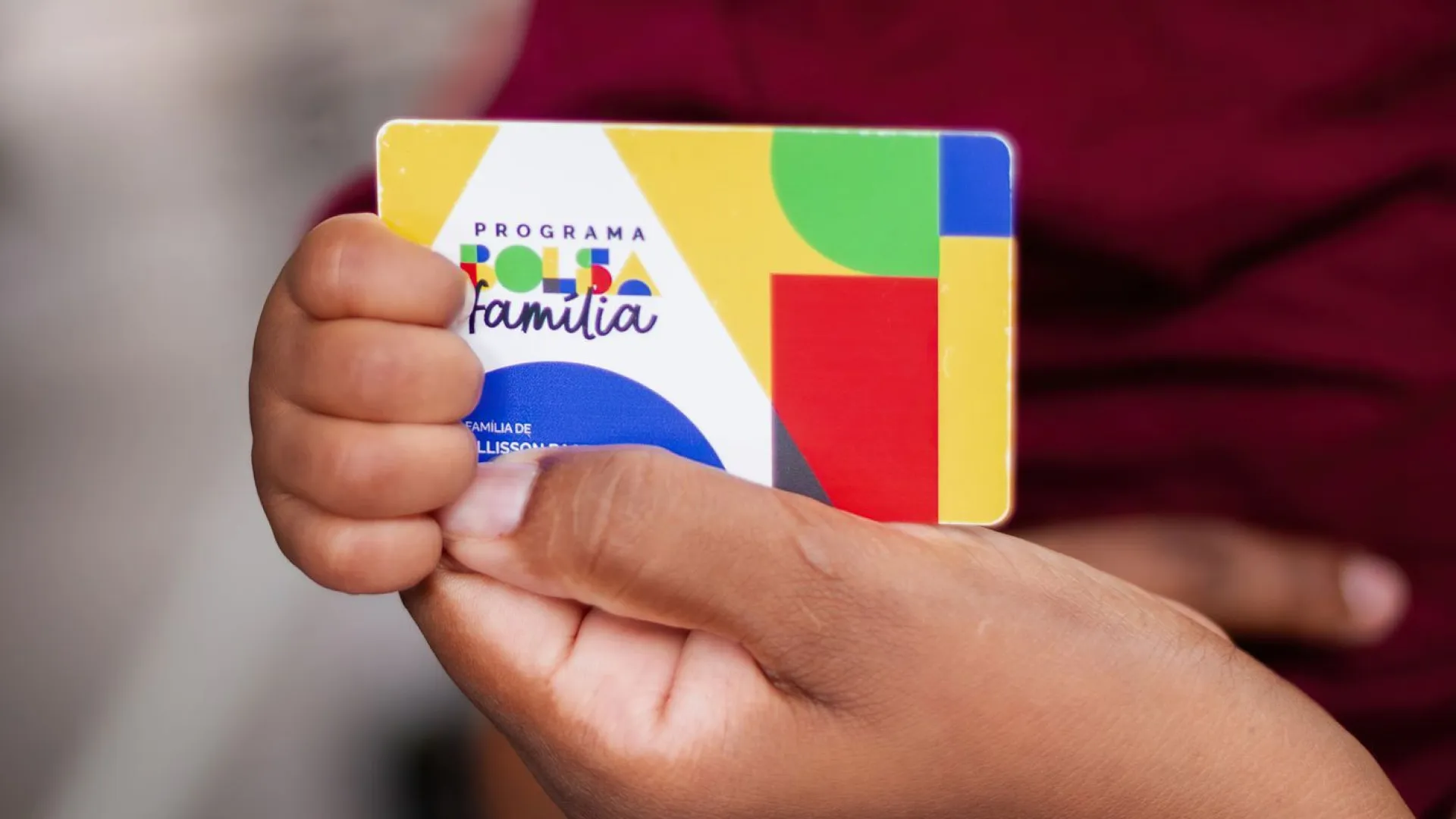 Varejo faz parceria com governo para ser ‘porta de saída’ do Bolsa Família