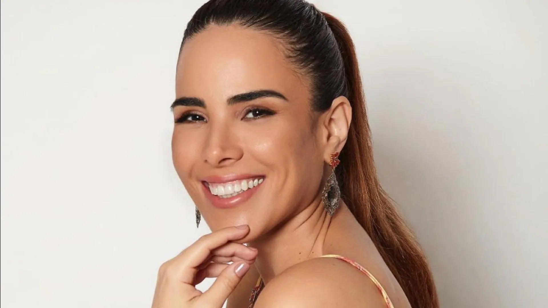 Wanessa Camargo e Allan Souza Lima são vistos em clima de romance no Rio