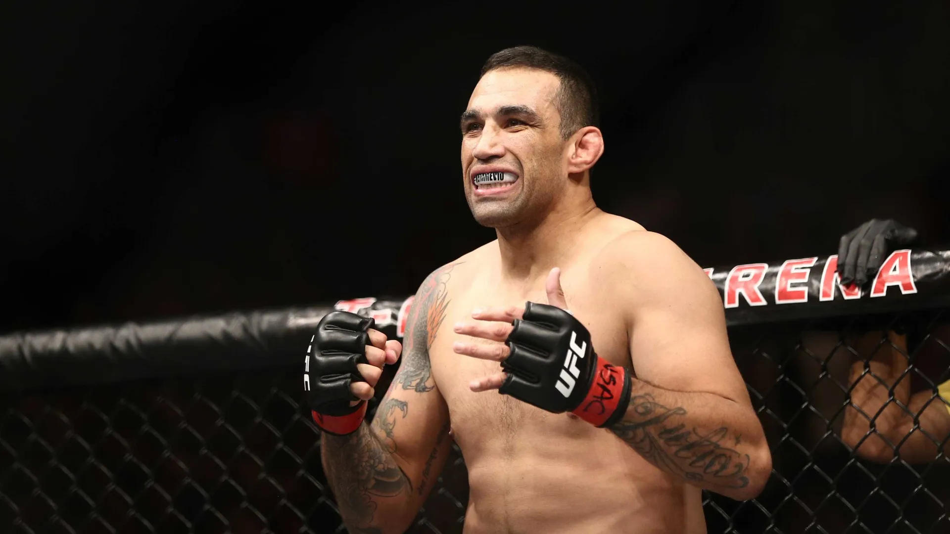 Werdum critica equipe de Popó por briga e diz que Wanderlei quebrou o nariz