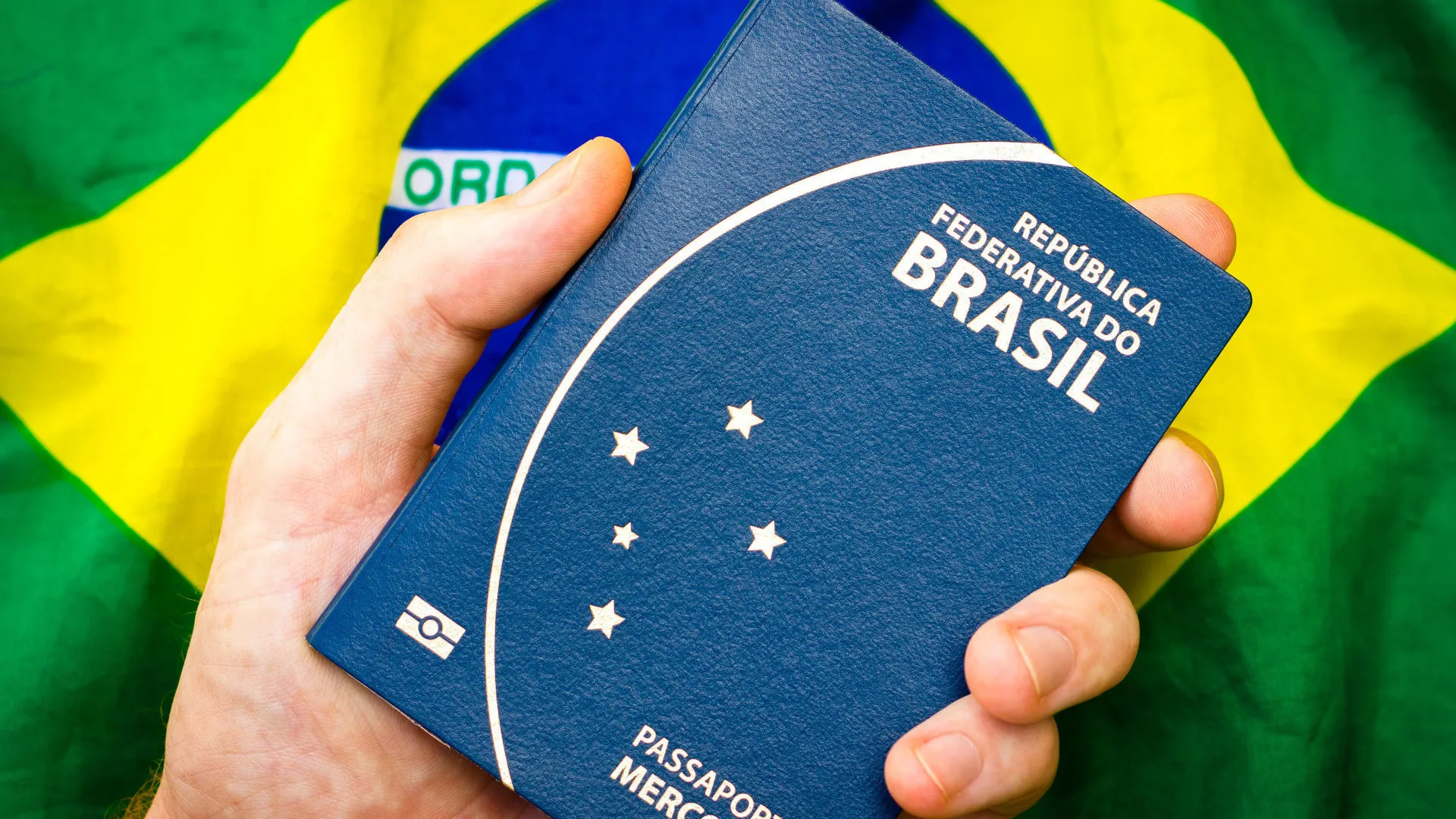 PF pode interromper emissão de passaporte por falta de verba