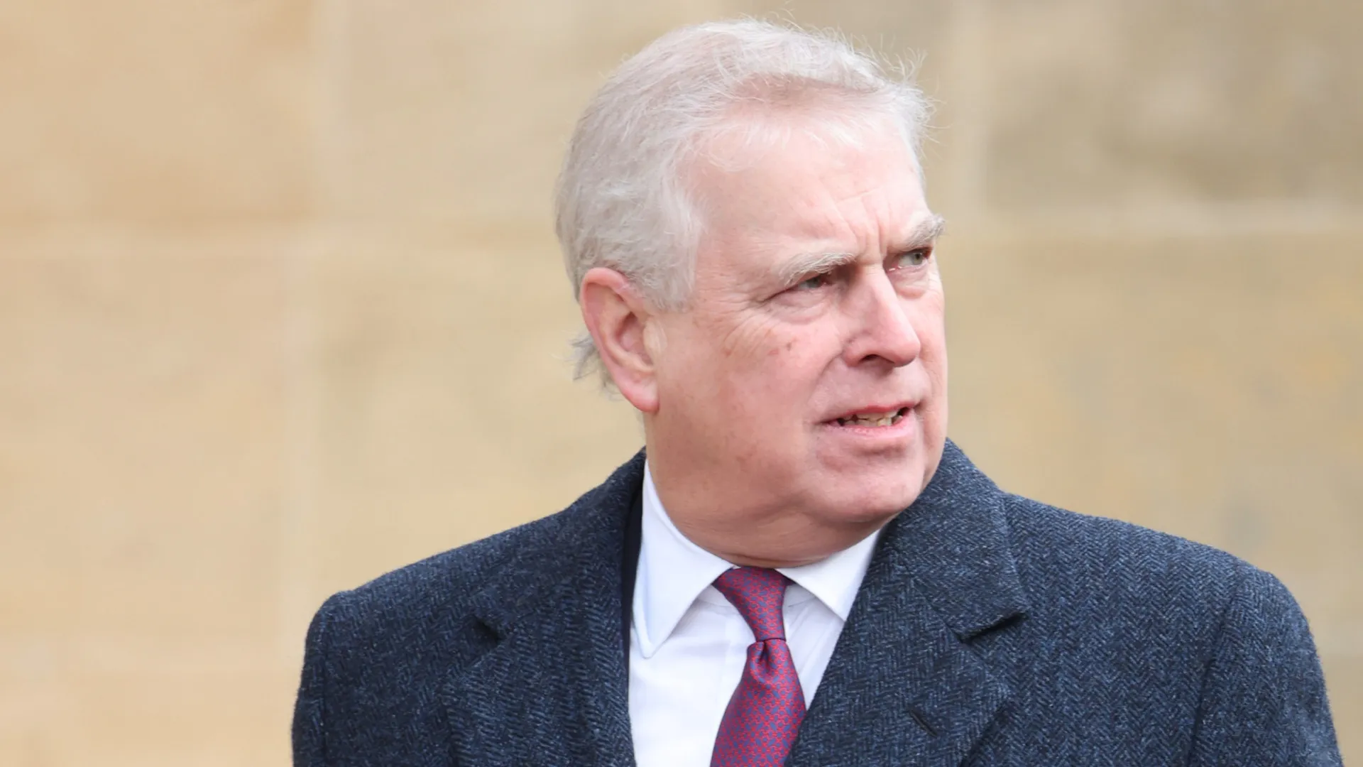 Príncipe Andrew pediu ao guarda-costas para investigar Virginia Giuffre