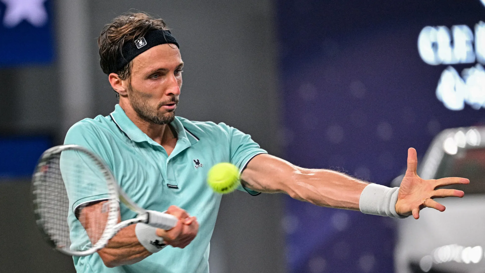 Vacherot e Rinderknech surpreendem favoritos e farão final em família no Masters de Xangai