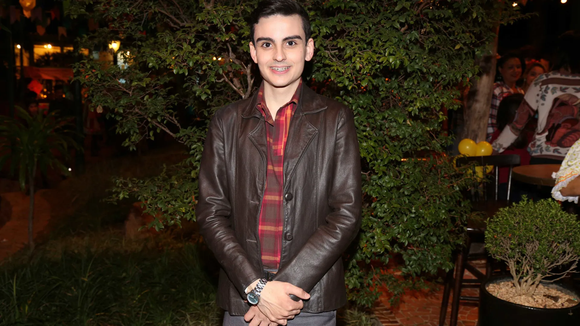 A Fazenda 17: Direção investiga se Fabiano ‘dopou’ Dudu em festa