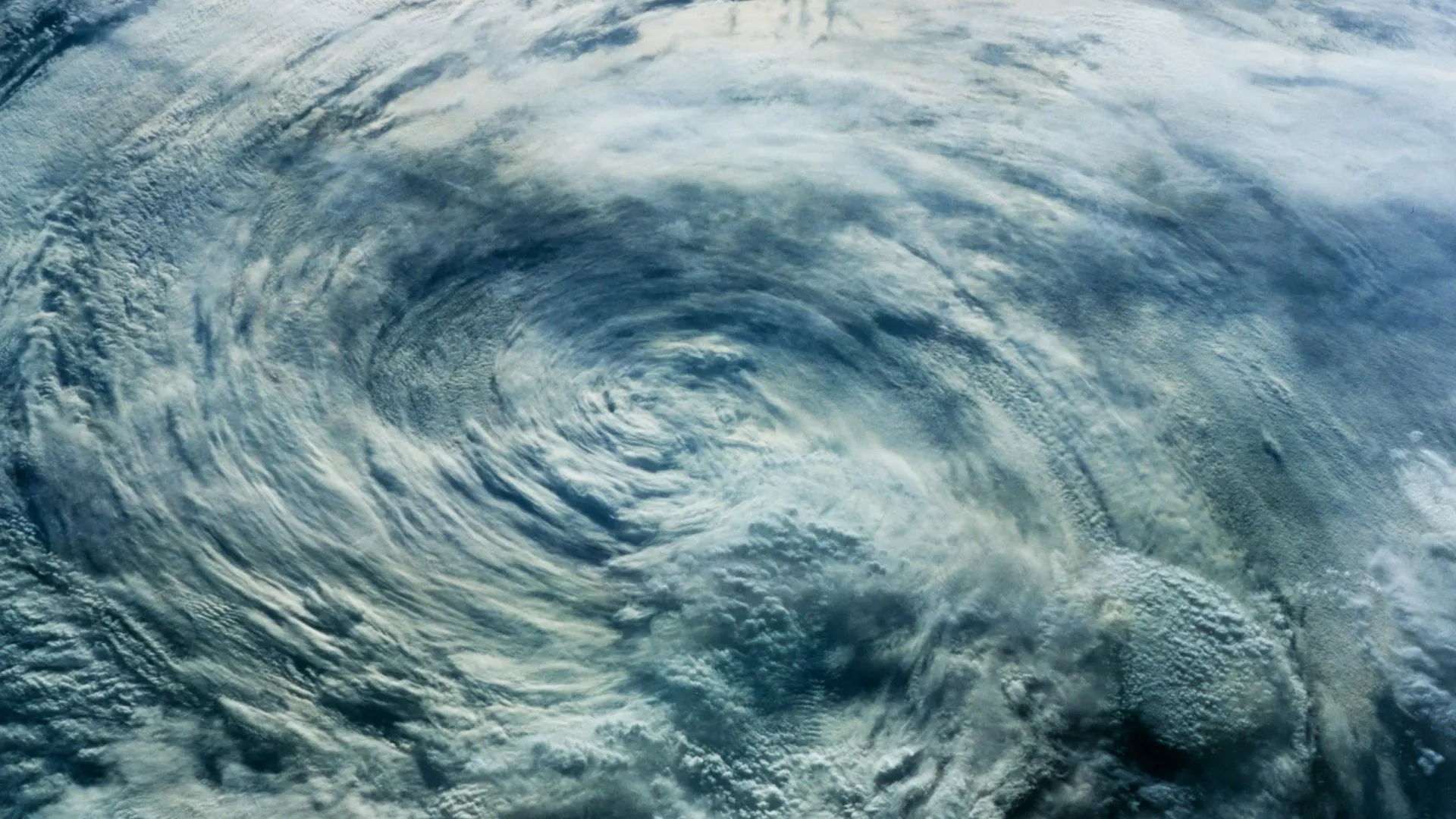 Sobe para 43 número de mortos após passagem do furacão Melissa no Haiti