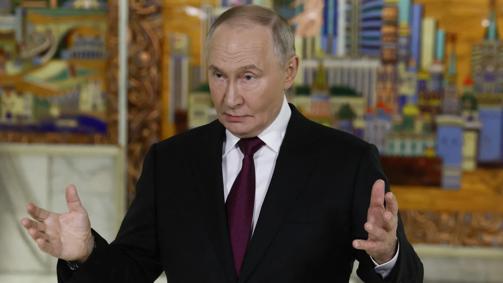 Putin ganha apoio na Índia, e aliados de Kiev vivem crise