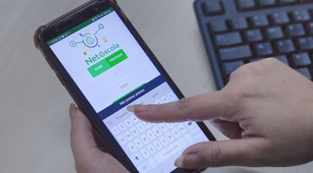 Governo de Goiás conecta 100% das escolas públicas estaduais