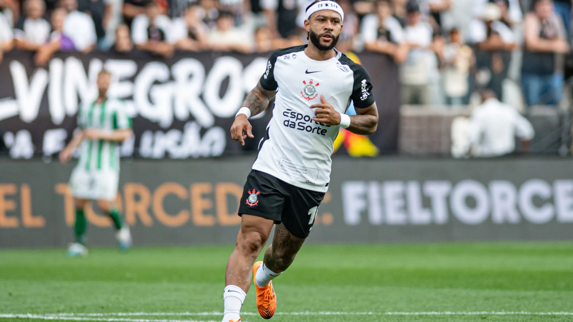 Memphis avança por retorno ao Corinthians, mas não deve enfrentar o São Paulo