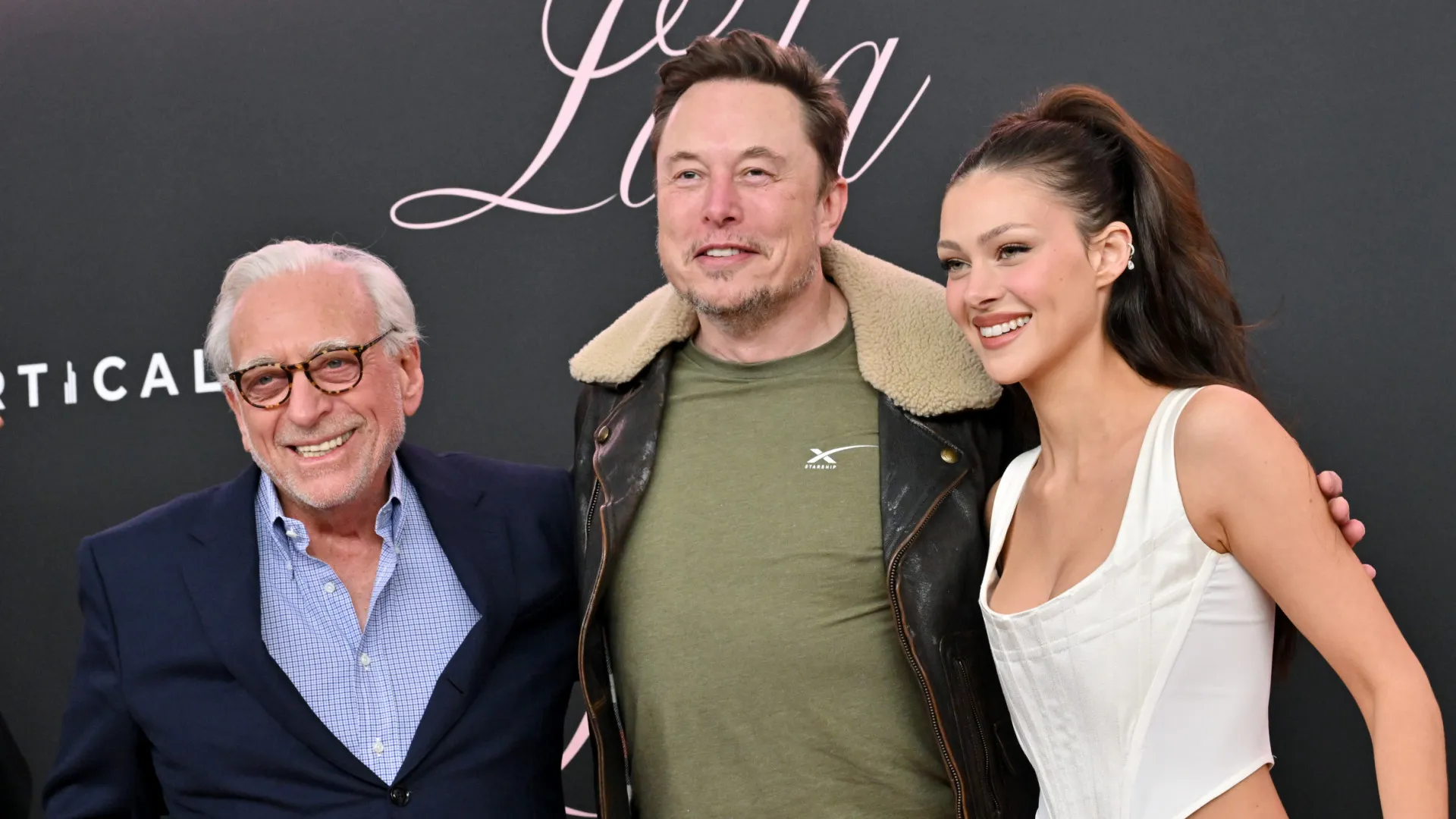 Mulher de Brooklyn Beckham recebe mesada milionária do pai