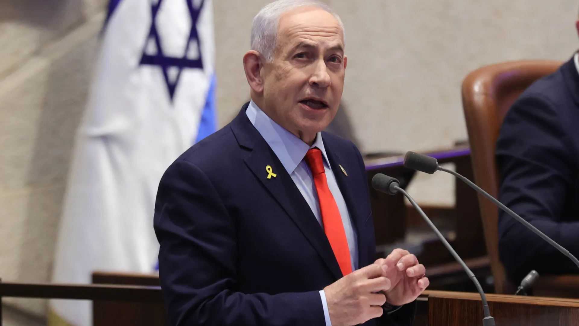Netanyahu espera que Irã “seja em breve libertado da tirania”
