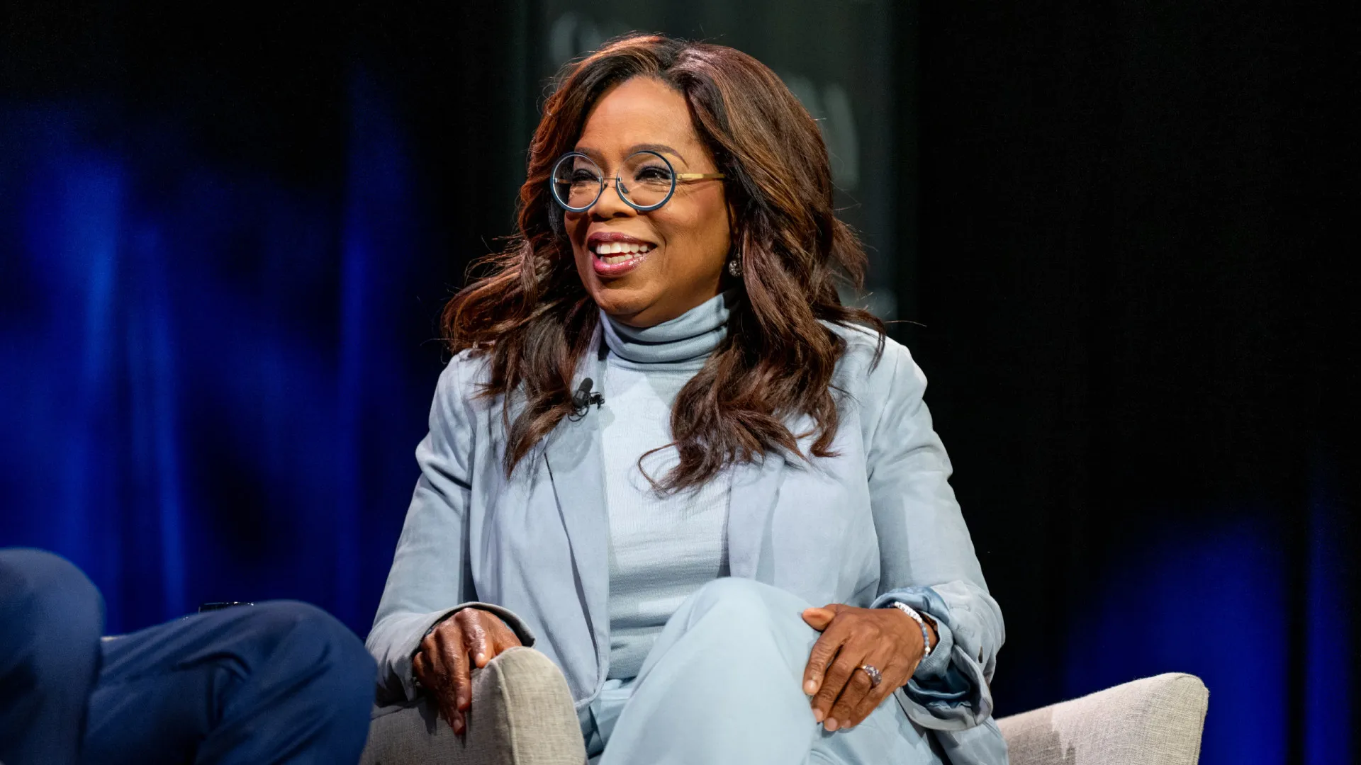 Oprah Winfrey conta ter ganho 9 kg após interromper uso de canetas emagrecedoras