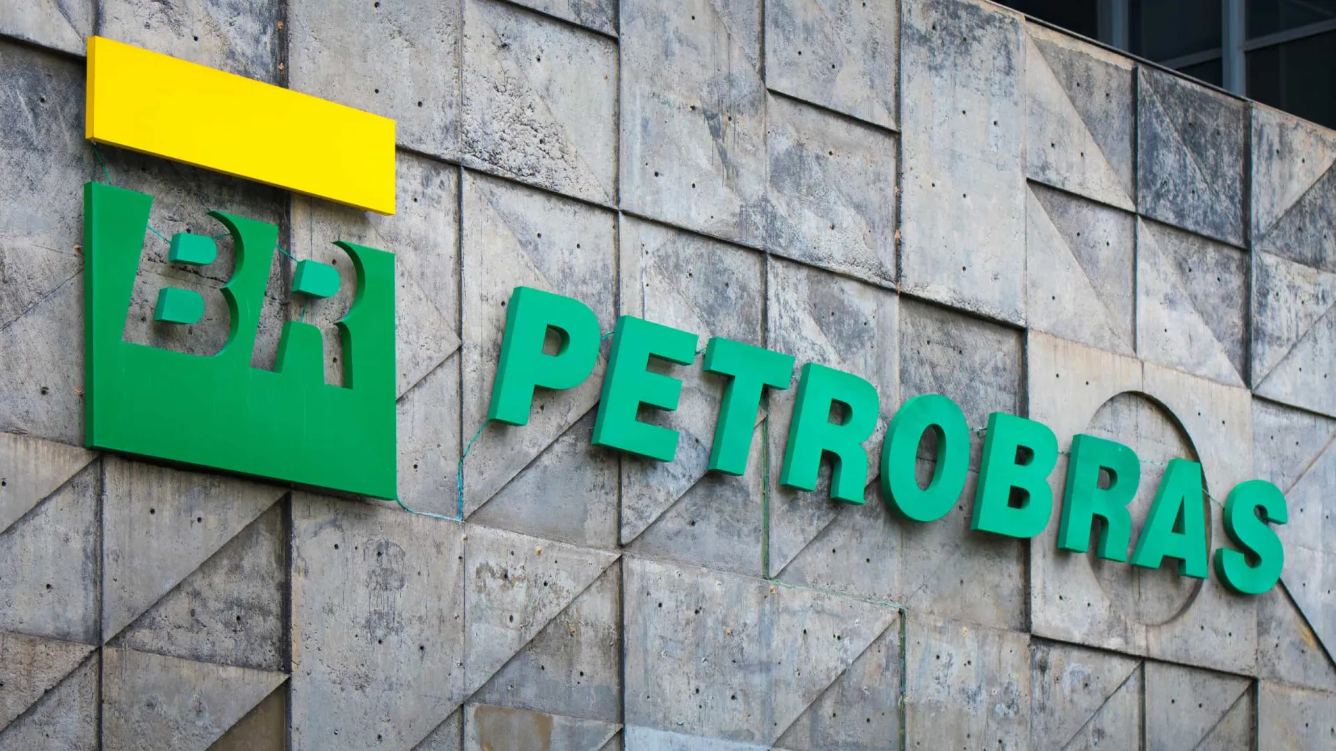 Petrobras reduz em 7,8% preço do gás natural para distribuidoras