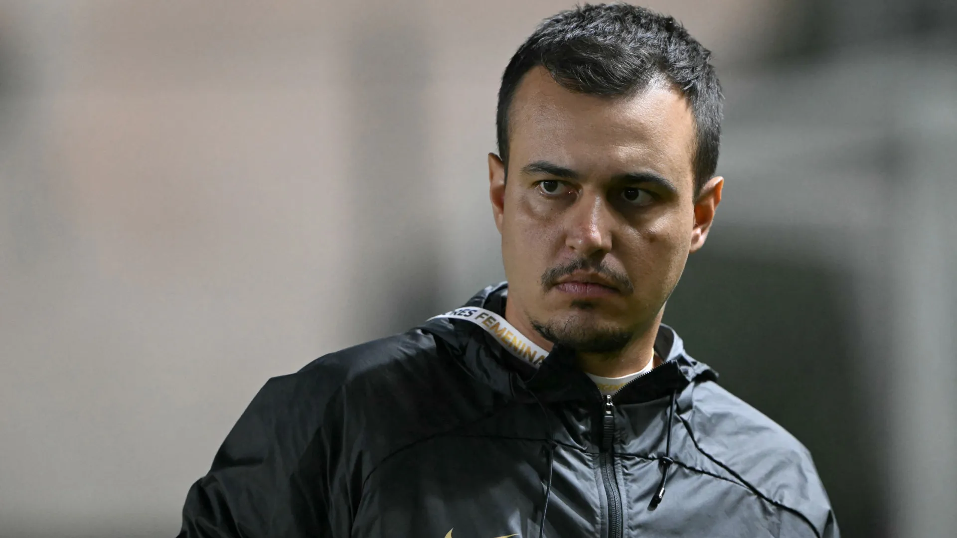 Técnico do Corinthians diz que estrangeiras não devem jogar a Champions Cup