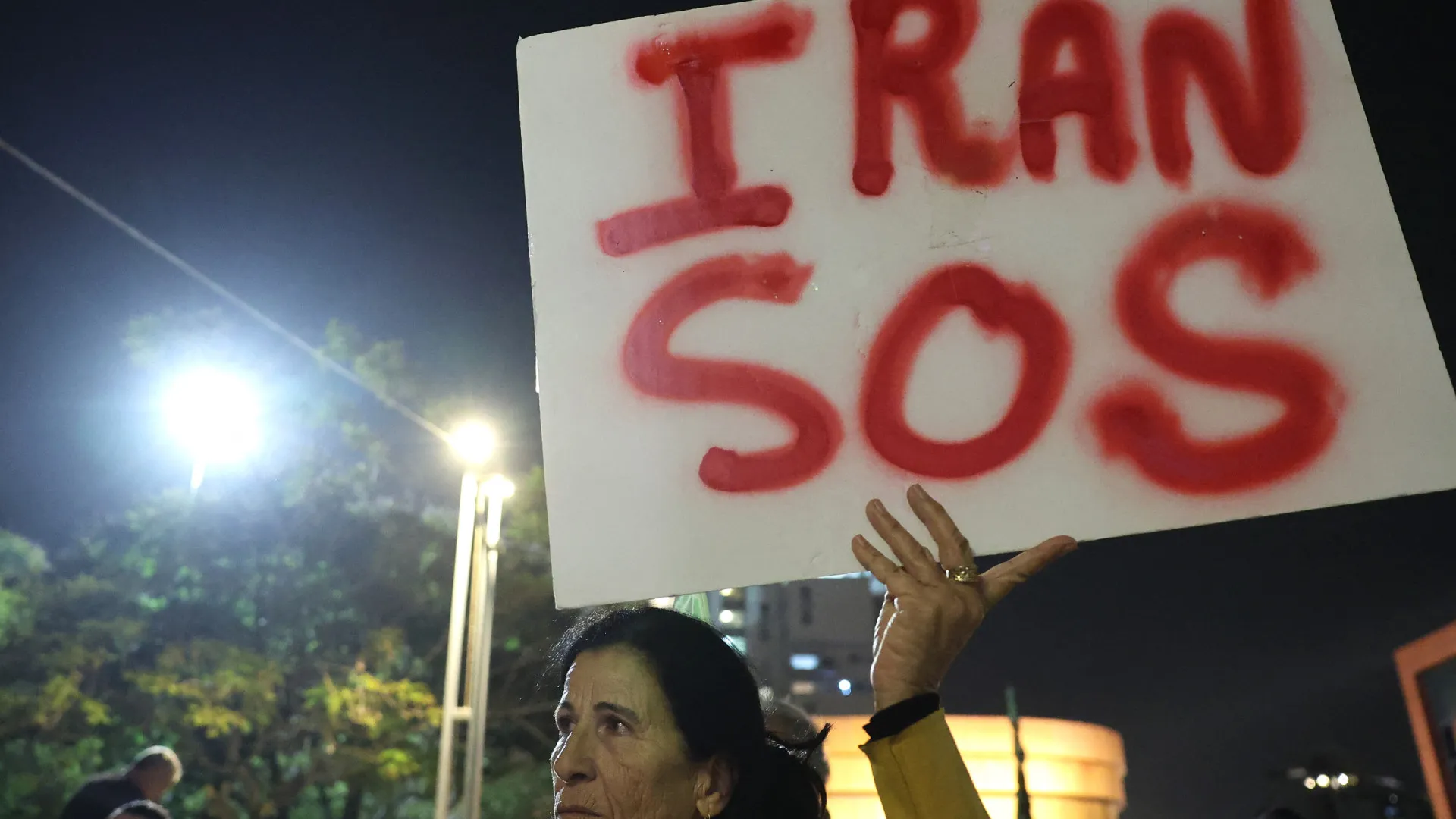 UE deve classificar Guarda Revolucionária do Irã como grupo terrorista