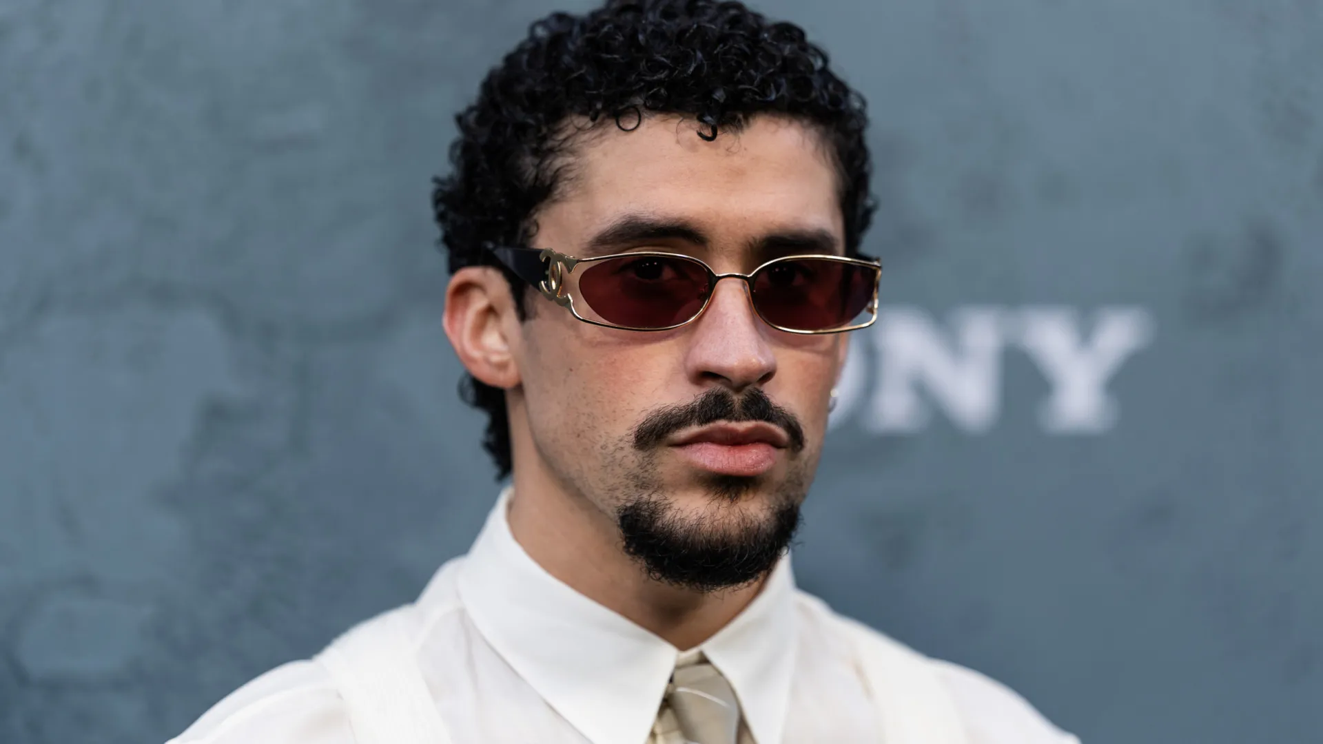 Após discurso de Bad Bunny contra o ICE, porta-voz da Casa Branca ironiza protesto