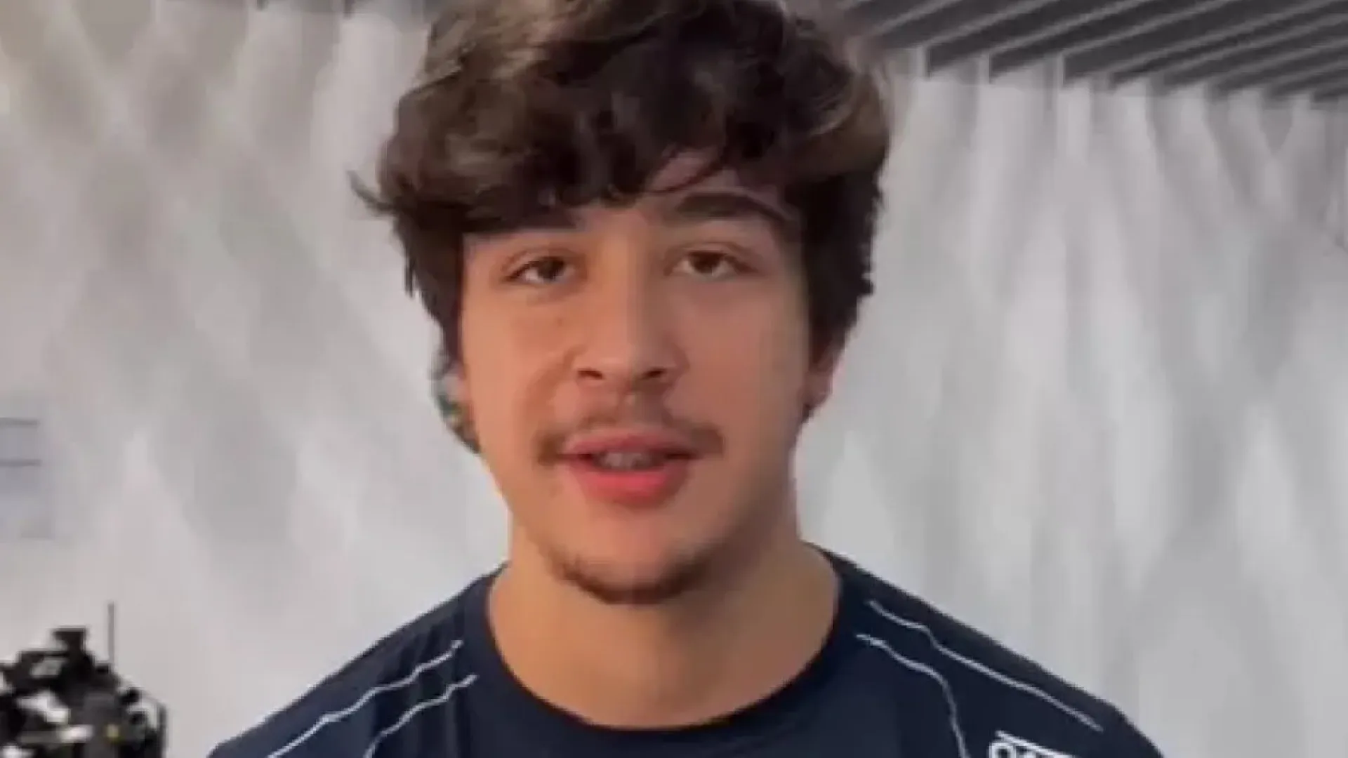 Piloto suspeito de agredir adolescente por causa de chiclete é preso no DF