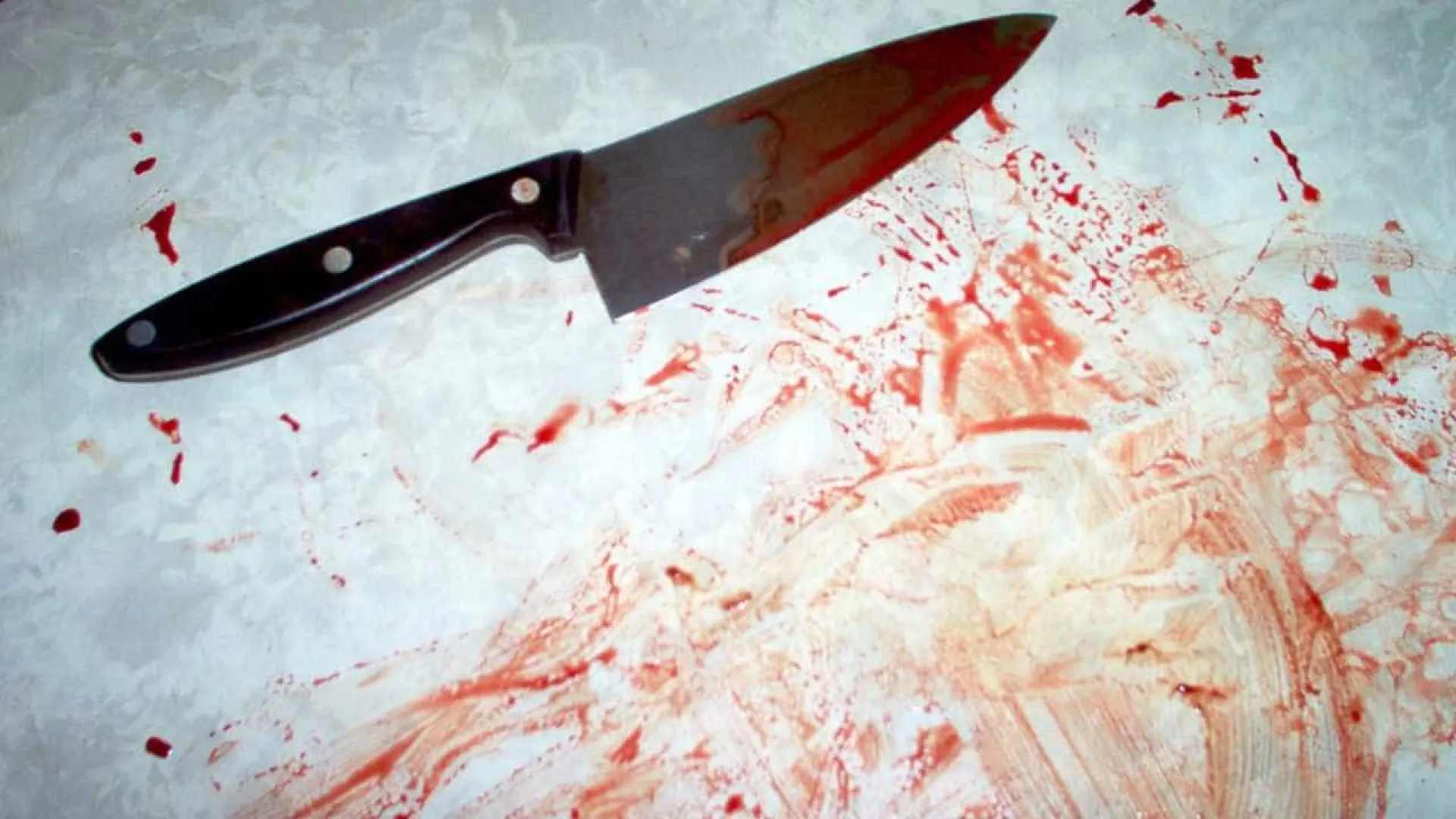 Aluno esfaqueia três colegas em escola estadual de Pernambuco