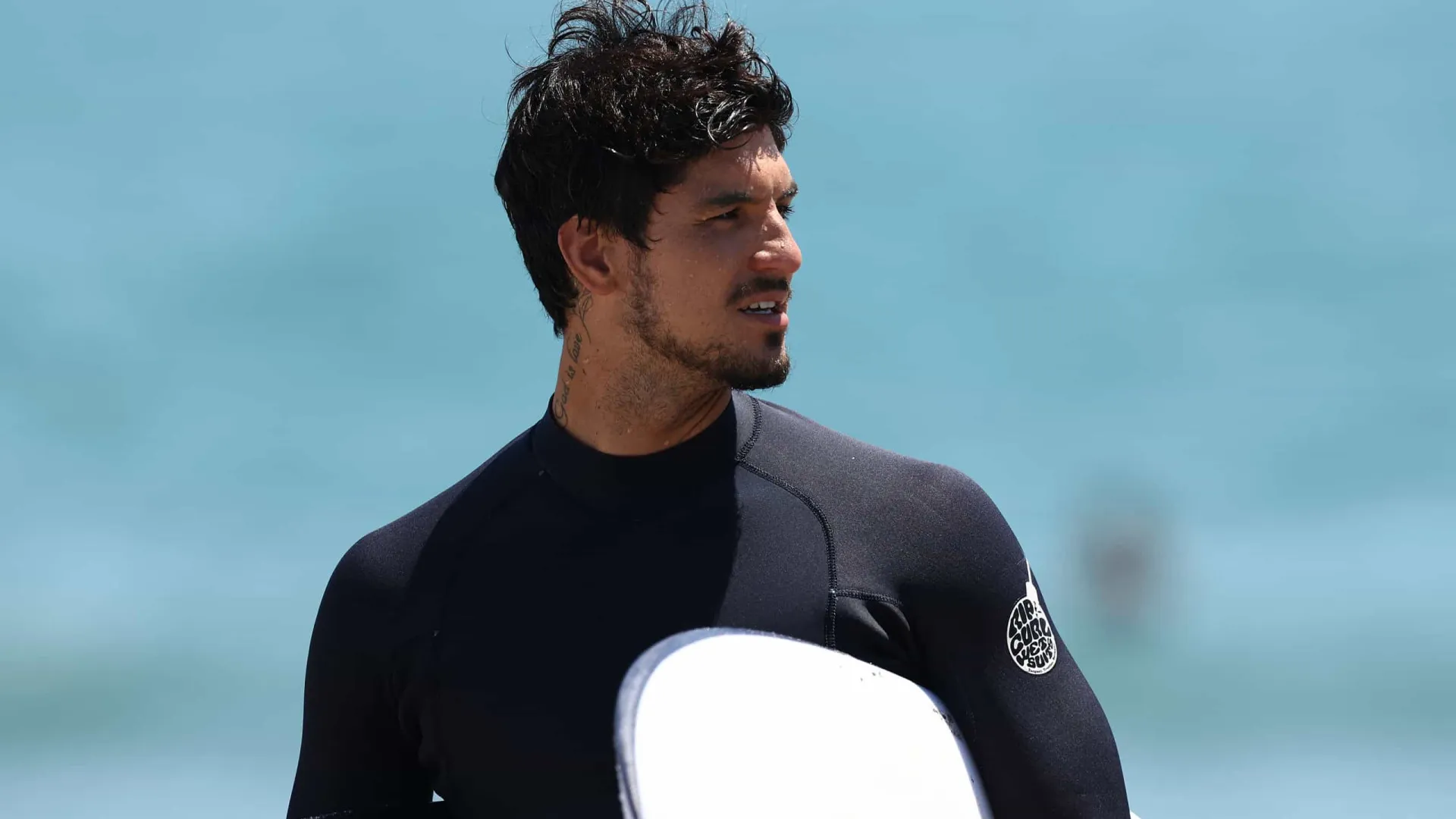 ‘É o que me move’, diz Gabriel Medina antes de retorno ao surfe