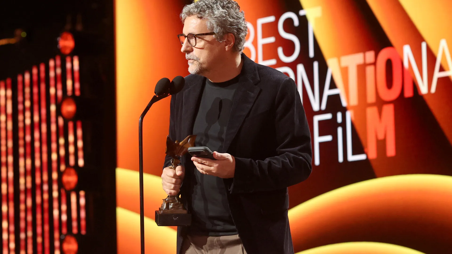 ‘O Agente Secreto’ vence Spirit Awards como melhor filme internacional