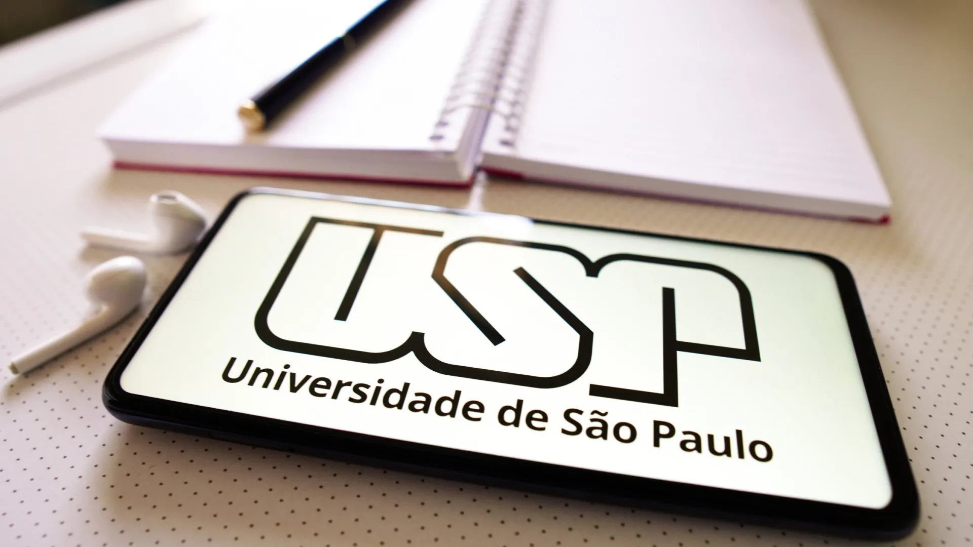 Prazo para entrar na lista de espera da Fuvest e do Enem-USP vai até esta sexta