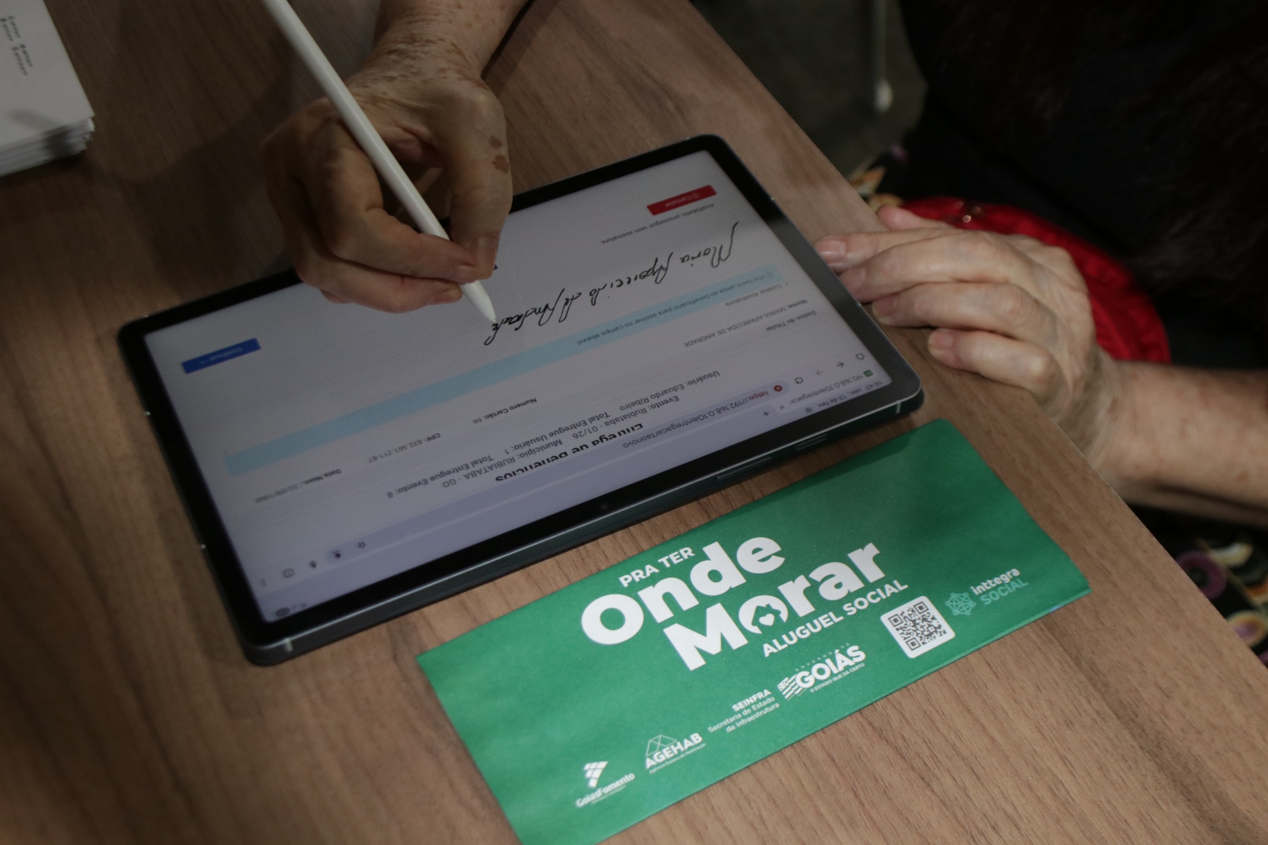 Aluguel Social: Agehab reforça que programa é gratuito e livre de intermediários