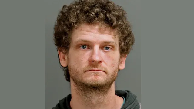 Ator de ‘Jogos Vorazes’ é preso acusado de tentativa de homicídio