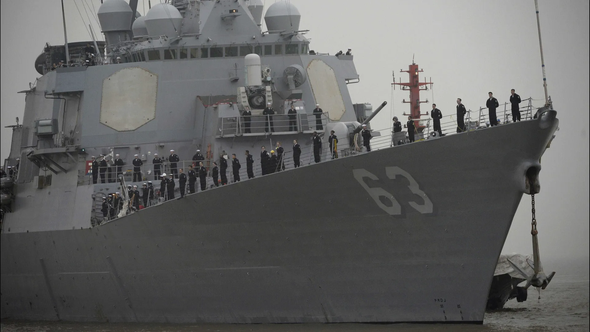 EUA enviam 2.500 fuzileiros e navio ao Oriente Médio