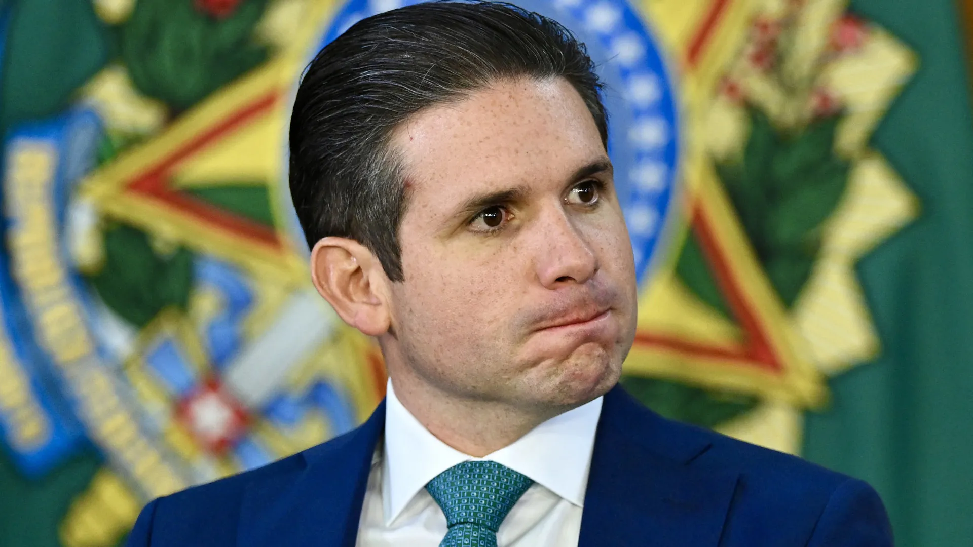 Governo contraria Motta e mantém plano de novo projeto por fim da escala 6×1