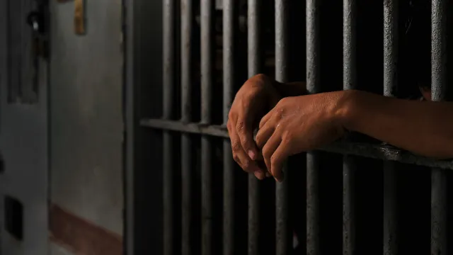 Prisões de SP têm 4.189 mortes de 2015 a 2023, e acesso à saúde é crítico, aponta relatório