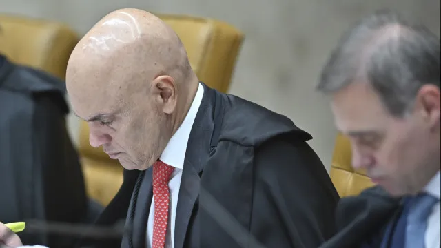 STF forma maioria para derrubar lei que proíbe cotas raciais em universidades de SC