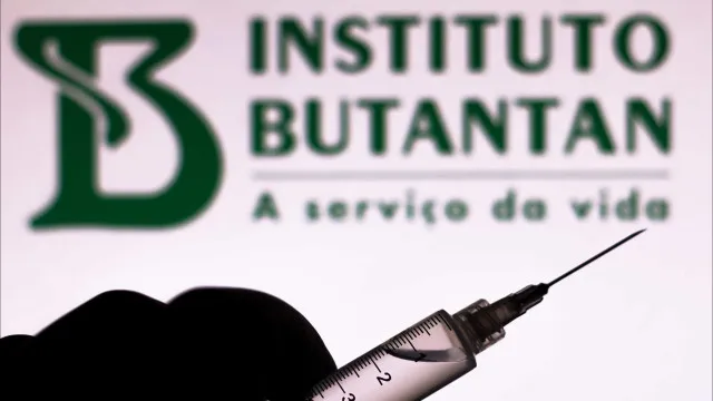 Butantan mantém estudo sobre vacina da dengue em idosos