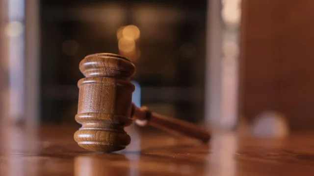 Servidor é condenado após amputar o pé para receber seguro milionário na Bahia