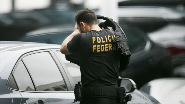 Polícia Federal mira 87 empresas suspeitas de lavar dinheiro de bets ilegais com cripto