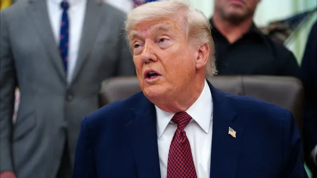 Trump paga US$ 5,6 milhões a escritora que o acusou de abuso sexual nos EUA