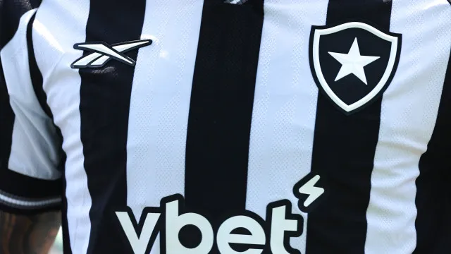 Botafogo tenta superar o desastre em Cusco diante do Vitória no Barradão