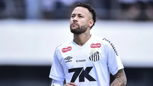 Neymar está relacionado e encara o Palmeiras no sintético do Nubank Parque