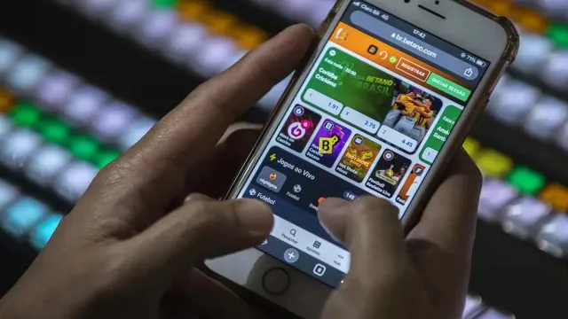 Saúde fará busca ativa de apostadores após fim das bets