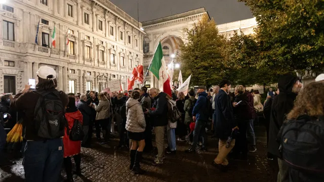 Viajando pela Europa Veja dicas para evitar áreas de protesto e como buscar ajuda